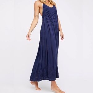 ⭐️Free People Embroidered Elaine Maxi Slip/Dress in Navy Blue 💕